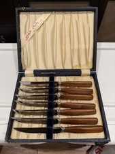 Mixed Lot of 5 Vintage Stainless Steel Dinner Knives, Various Ornate Handle Patterns — listing 2