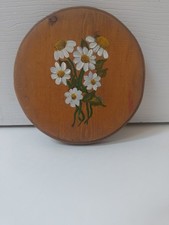 Hand-Painted Glass Tumbler with Raised Daisy and Bee Design, listing 3