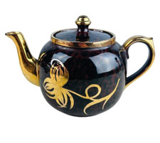 Vintage Gibsons England Cream & Gold Squiggle Globe Teapot — listing 2