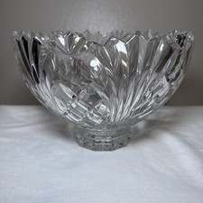 Cut Crystal Footed Bowl with Sawtooth Rim, Diamond and Fan Cut Pattern — listing 5