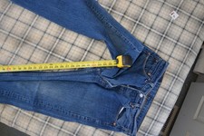 Vintage Levi's 501 Made in USA Stonewash Denim Jeans W28 L34 — listing 4