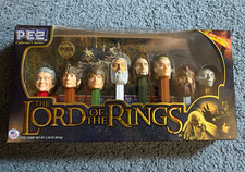 PEZ Collector's Series The Lord of the Rings Limited Edition 8-Dispenser Gift Set (Walmart Exclusive with Eye of Sauron) — listing 6
