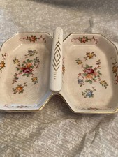 Vintage Porcelain 4-Section Divided Candy Dish with Applied Rose Center Handle — listing 6
