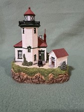 Harbour Lights Skeletal Screwpile Lighthouse Figurine with Keeper's Cottage — listing 4