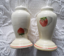 W.S. George Cavitt-Shaw "Shortcake" Pattern Creamer / Gravy Boat, Yellow with Strawberry Motif — listing 4