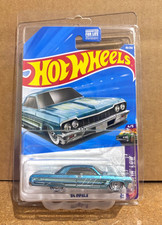 Hot Wheels Super Van 'Chevy Van' with Flames, Black, Redline Era
