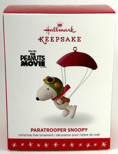 Vintage Snoopy Ceramic Christmas Ornament Holding Stocking, listing 5