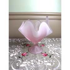Viking Glass Pink Satin Frosted Petal Bowl with Ruffled Rim