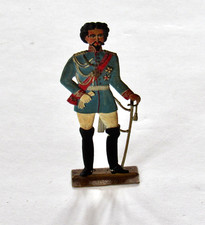 Set of 7 Flat Lead Soldiers (Flachfiguren) in Action, Austrian WWI Infantry with Flag Bearer & Bugler, Grey-Khaki, 1 1/4" Tall — listing 4