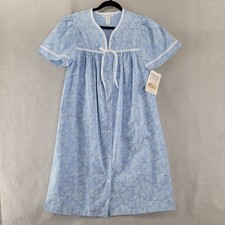 Vintage Komar Cream Floral Cotton Nightgown / Robe with Lace Trim — listing 2