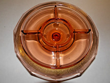 Vintage 1940s Pink Depression-Style Etched Glass Footed Bowl on Three Pegged Legs, listing 3