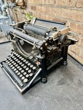 Antique Underwood Standard Typewriter (No. 5 style), Black Cast Iron, Glass Keys — listing 4