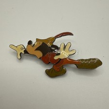 Walt Disney Gallery 'Mickey and the Beanstalk' Framed Enamel Pin Set - Limited Edition — listing 4