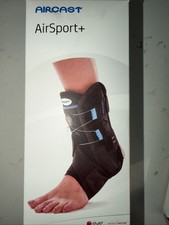 Aircast AirSport Ankle Brace, Medium, Right, Black