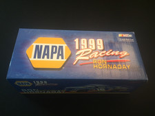 Action Racing Ron Hornaday #16 NAPA Brakes Gold Chevy Silverado 1:24 Diecast Truck