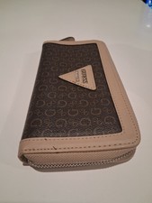 Guess Cream and Beige G-Logo Monogram Trifold Wallet — listing 2