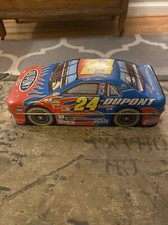 Jeff Gordon #24 NASCAR Car-Shaped Collectible Tin with 6 Sealed Pins/Magnets Set — listing 2