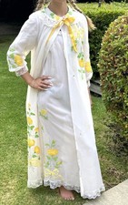 Vintage Odette Barsa Lace & Satin Peignoir Robe / Dressing Gown — listing 4