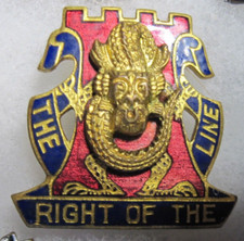 Vintage US Army 14th Infantry Regiment DUI Crest Pin 'Baptized By Fire' — listing 6