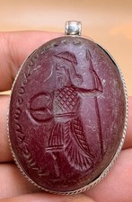 Antique Intaglio Carved Hardstone Warrior Pendant in Gilt Metal Bezel — listing 2