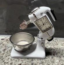 Vintage Novelty Miniature Stand Mixer Figural Desk Clock — listing 4