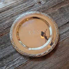 Oneida Silversmith Park Lane Silverplate Coasters/Butter Pats Set of 8, 5.5 inch Round with Glass Inserts