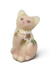 Green Uranium Glass Sitting Persian Cat Figurine, 5 inches — listing 6