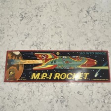Vintage Chinese Tin Litho Battery-Operated Space Tank Toy Box — listing 2