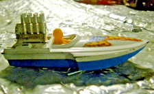 Matchbox Superfast "Seafire" Speedboat, White with Flame Decal — listing 4