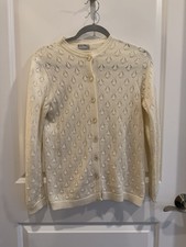 Vintage 1960s British Vogue Full Fashioned Lambswool Angora V-Neck Sweater in Kelly Green