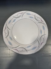Vintage 1960s Royal Wheat Valmont 82-Piece China Dinnerware Set (2 Crates) — listing 6