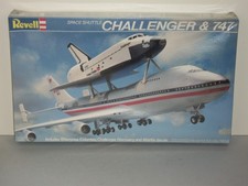 Revell Space Shuttle Challenger & 747 1:288 Scale Model Kit — listing 2
