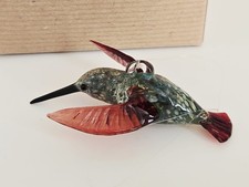 Green Glass Hummingbird Figurine with Wings Spread — listing 4