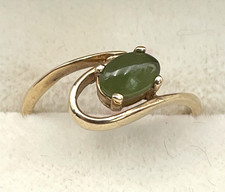 10K Gold Men's Signet Ring with Green Cabochon (Jade or Chrysoprase/Dyed) — listing 2
