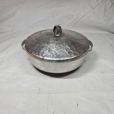 Rodney Kent #440 Hand Wrought Hammered Aluminum Covered Casserole Server with Pyrex Insert — listing 2
