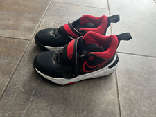 Nike Team Hustle D 11 Basketball Shoe Black/White Kids — listing 4