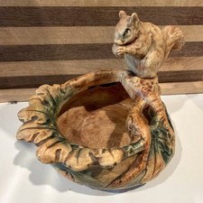 Weller Woodland (Woodcraft) Pottery Bowl with Foxes and Foliage in Relief No visible mark — listing 4