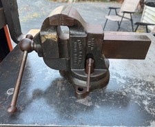 Athol Machine Co. Cast Iron Bench Vise, Athol Mass — listing 4