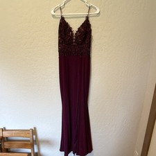 Burgundy Floral Lace Sleeveless Fit-and-Flare Dress with Nude Lining — listing 6