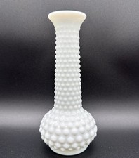 Vintage White Milk Glass Bud Vase with Daisy and Button / Star Pattern, Scalloped Rim — listing 5