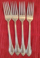 1847 Rogers Bros Remembrance Silverplate Flatware Set in Original Chest — listing 5