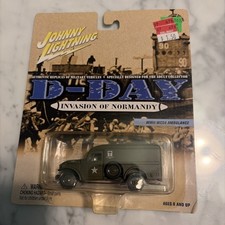 Vintage Military Ambulance Diecast Toy Vehicles (Pair), Olive Drab Army Green — listing 4
