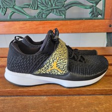 Nike Jordan Trainer 2 Flyknit Low Training Shoes - Black/Gum — listing 2
