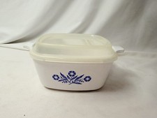 Corning Ware Cornflower Blue Broil/Bake Tray with Wire Chrome Cradle and Wood Handles — listing 3
