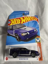 Hot Wheels Ford Mustang SVO 'Cobra' Red Diecast Car — listing 6