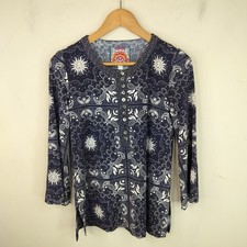 Johnny Was Sequin Star Embroidered Cropped Flare Jeans — listing 2