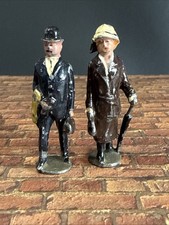 Vintage Hand-Painted Lead Figures - Elderly Couple Seated on Park Bench — listing 3