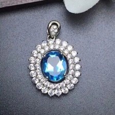 Yellow Gold-Tone Band Ring with Bezel-Set Blue Stone Cluster — listing 3