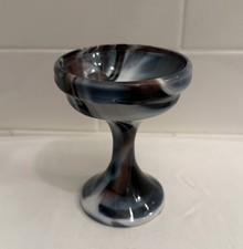Vintage Slag Glass Table Lamp with Bronze Cherub Base and Figural Lily Florals, 18" Tall — listing 2