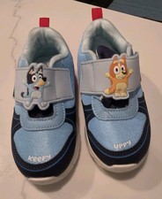 Bluey Toddler Sneakers with Light-Up Balloon and Character Print — listing 6